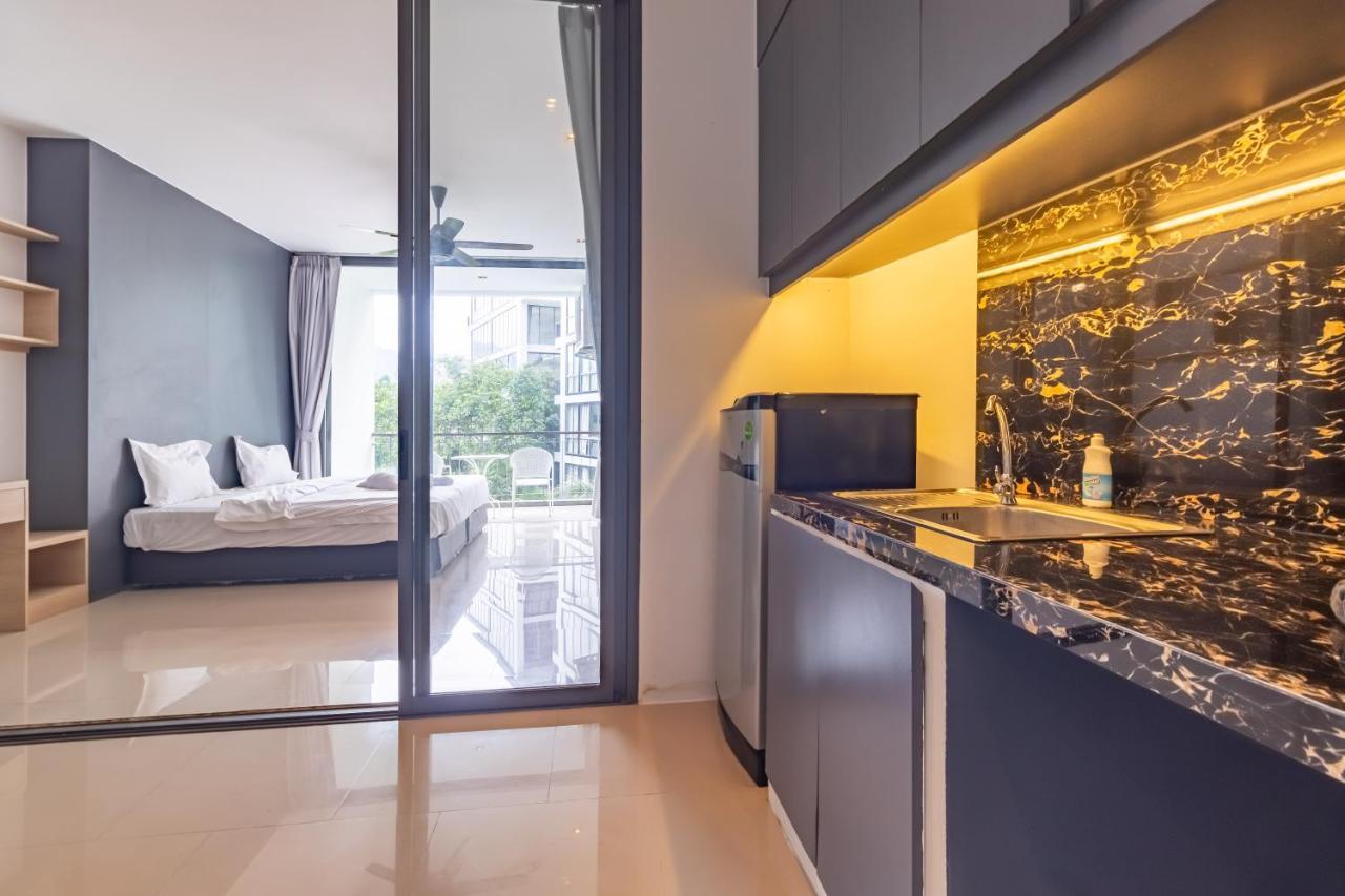 Icon Park Phuket Condo Exterior photo