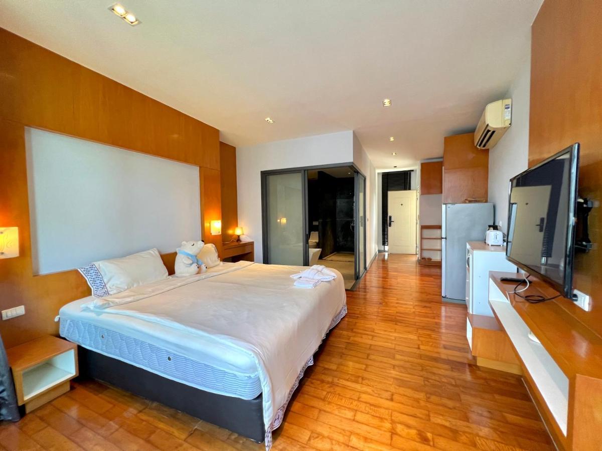 Icon Park Phuket Condo Exterior photo
