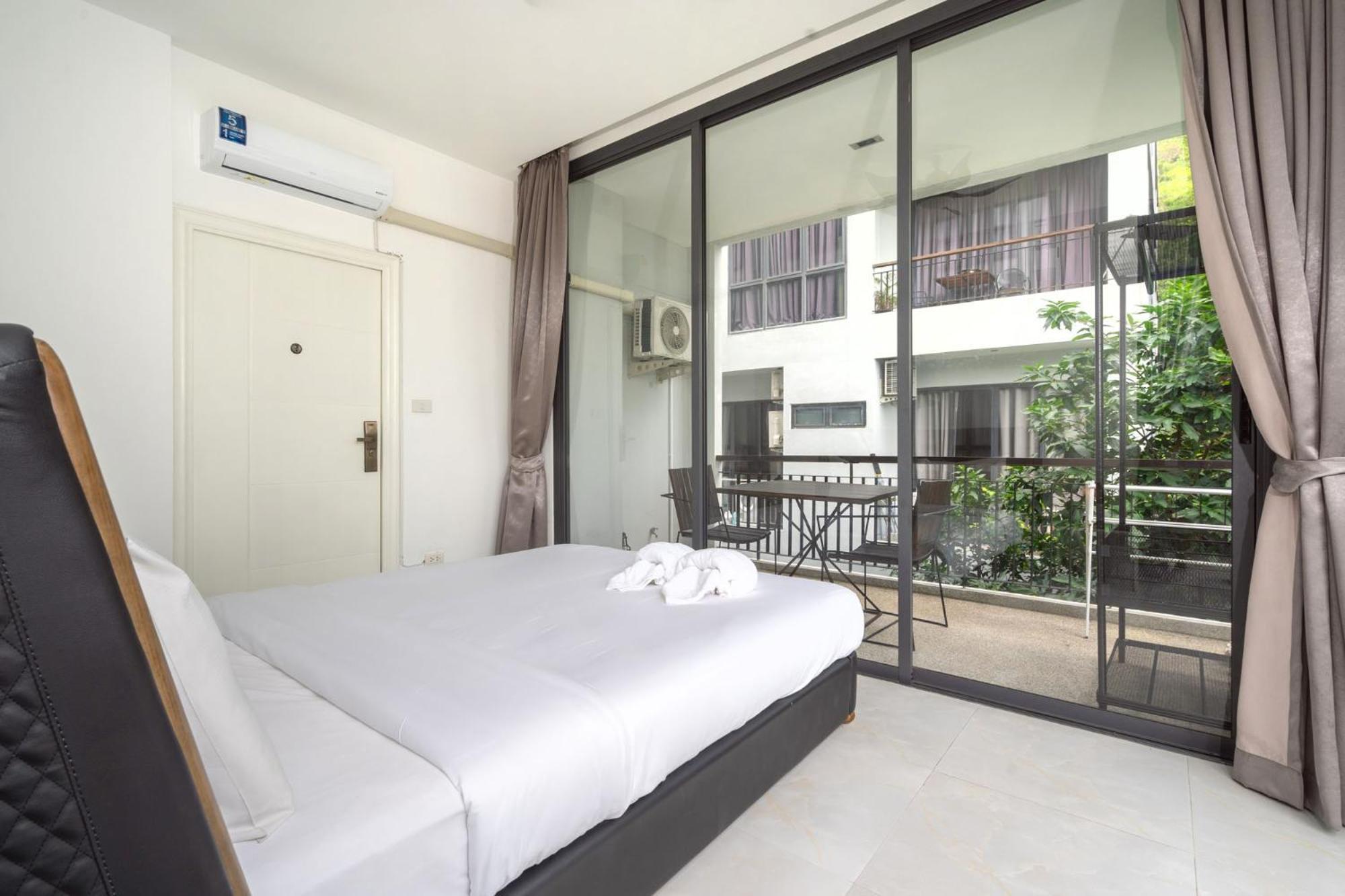 Icon Park Phuket Condo Exterior photo